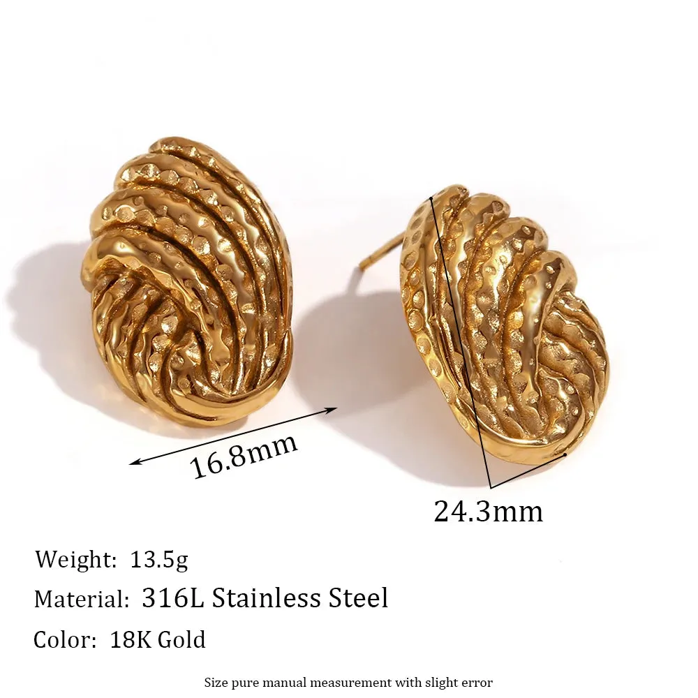Beat Bread Pattern Stud Earrings