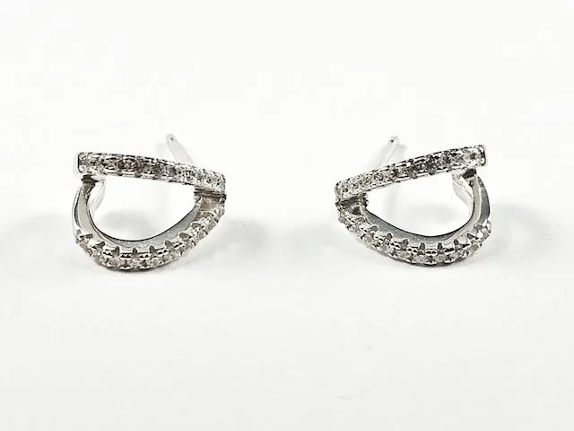 Elegant Open Geometric Curve Design Silver Stud Earrings